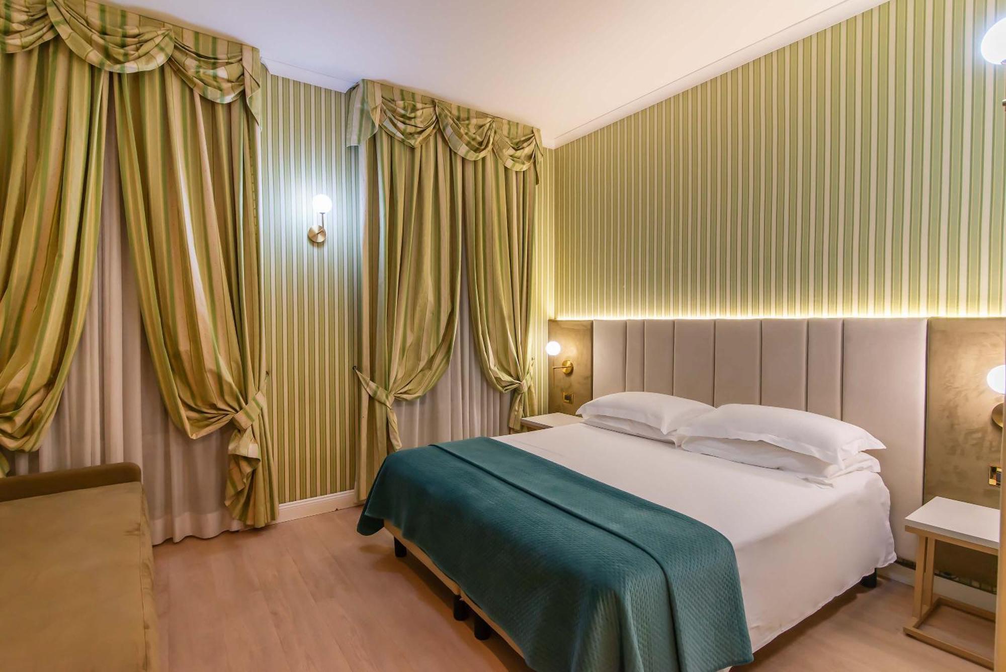 Gambrinus Hotel — Photos 2